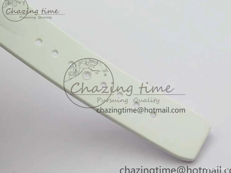 0518 Affordable Submariner Phantomlab Transparent KZF Best Edition Blue Space Dial on White Rubber Strap VR 2566